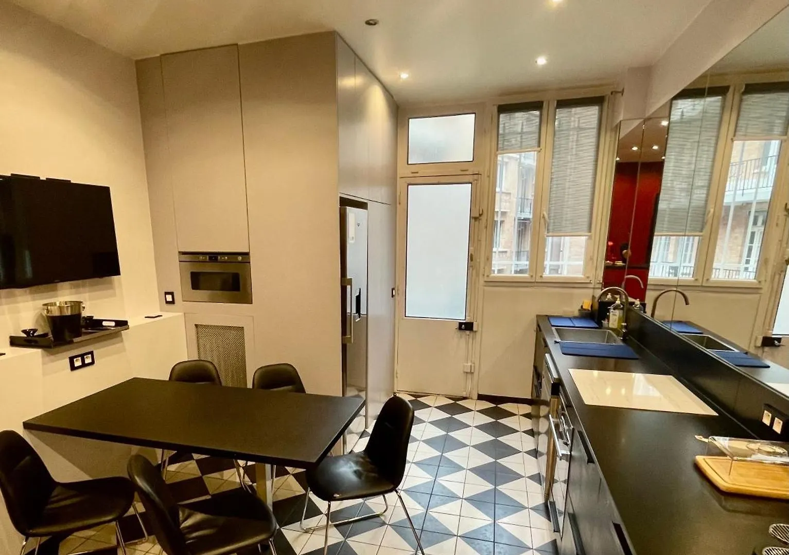 Luxury Apartment Times Square District Paris
