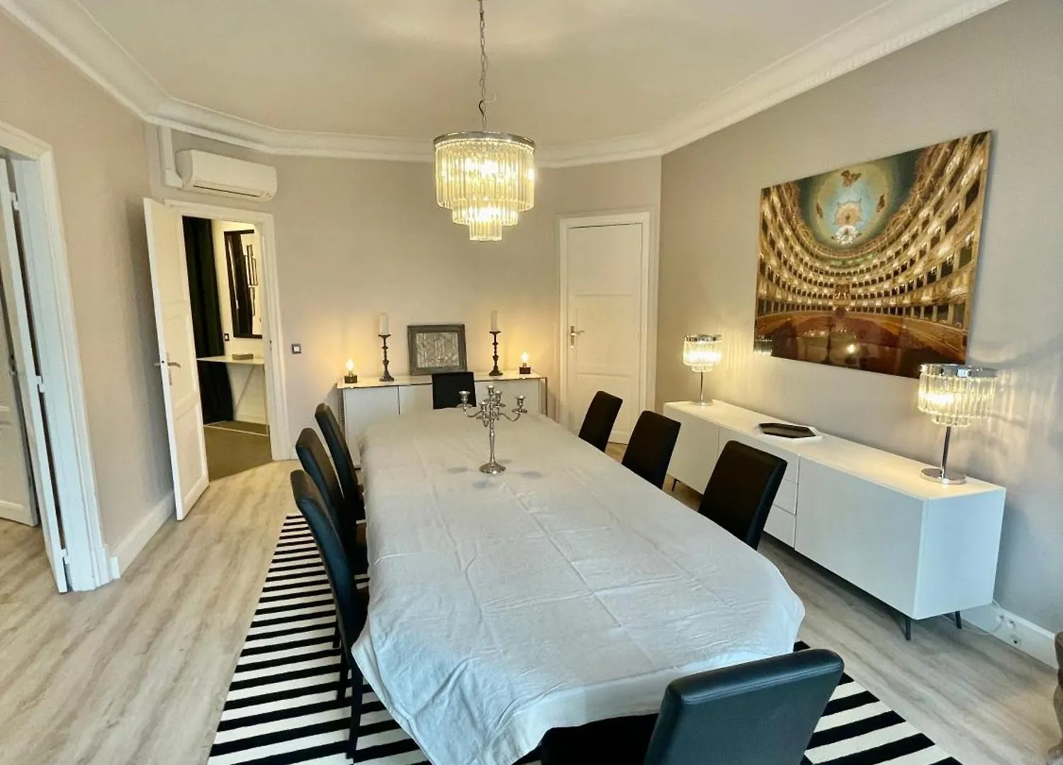 Luxury Apartment Times Square District Paris France