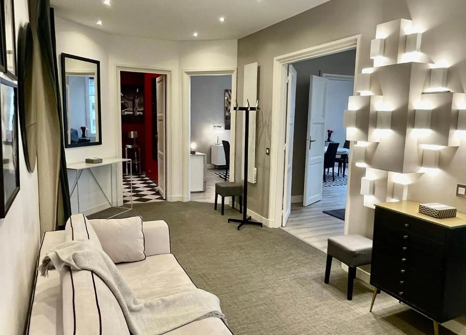 Luxury Apartment Times Square District Paris
